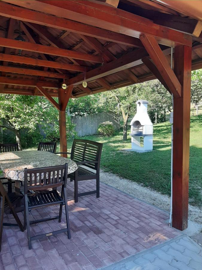康迪克斯公寓旅馆 Sárvár 外观 照片